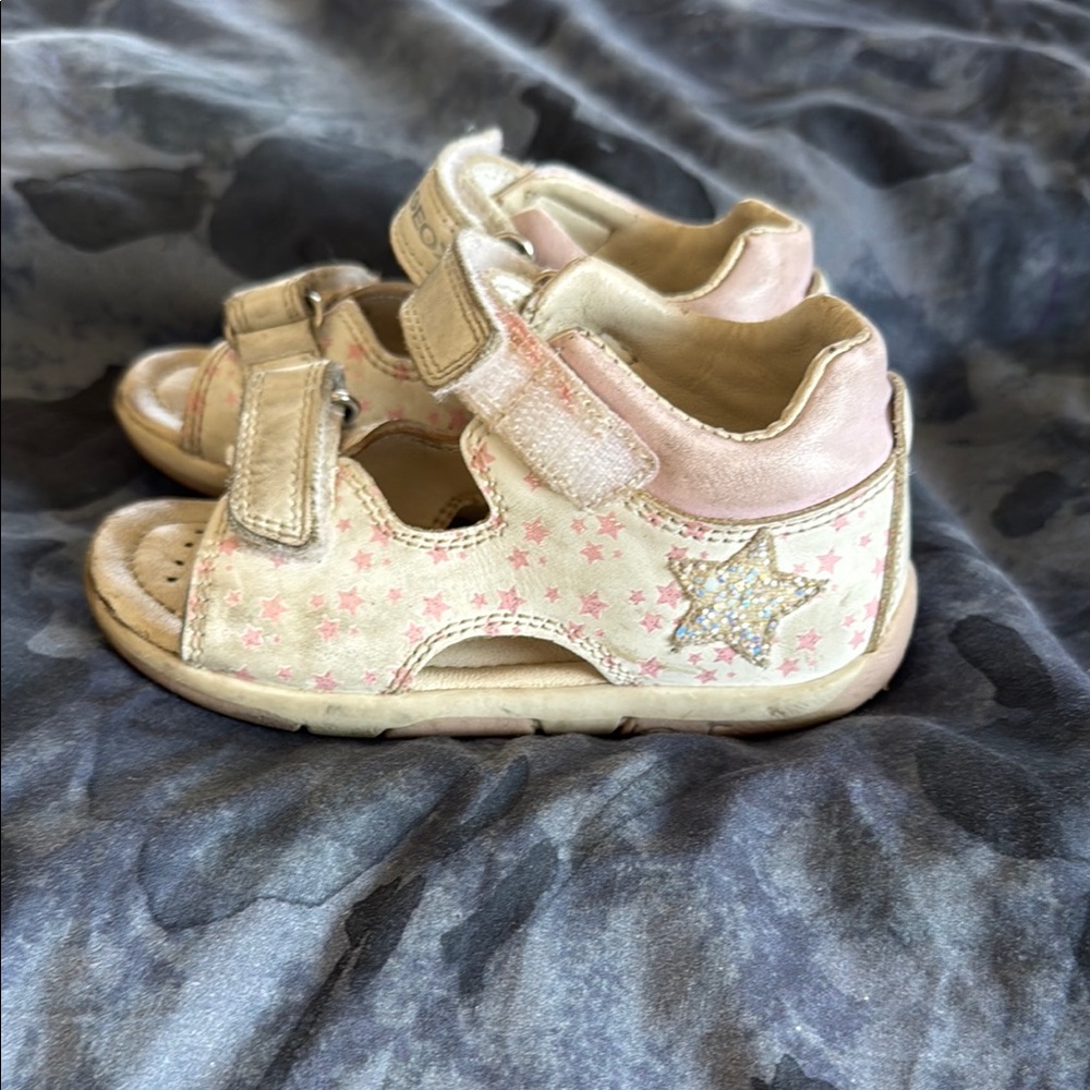Geox Kids Starry Sandals - Pink and Cream 7.5
